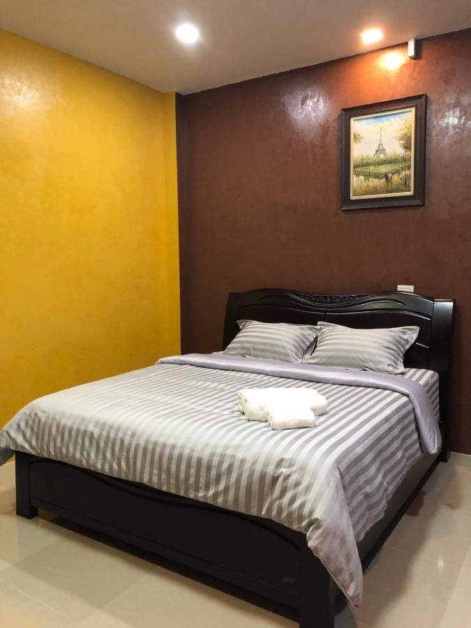 Nonthun 1 Hostel Κον Καέν Εξωτερικό φωτογραφία