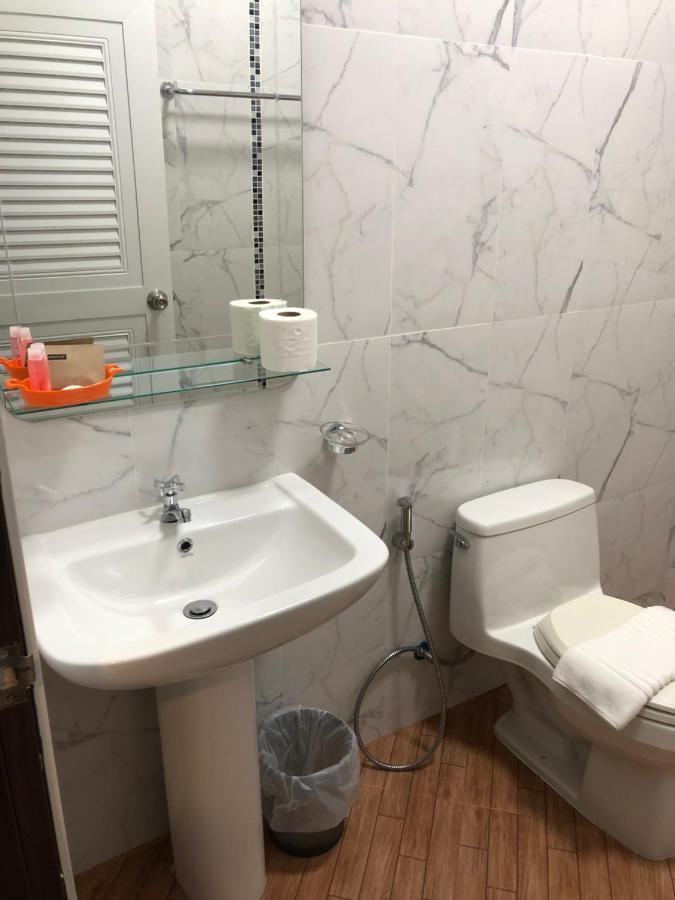 Nonthun 1 Hostel Κον Καέν Εξωτερικό φωτογραφία